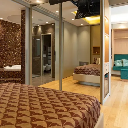 Luxury - Via Sulmona 17 4*