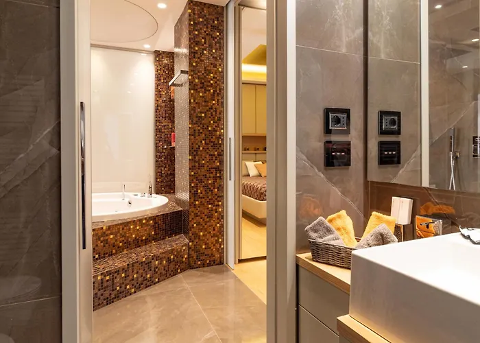 Luxury - Via Sulmona 17 Pescara