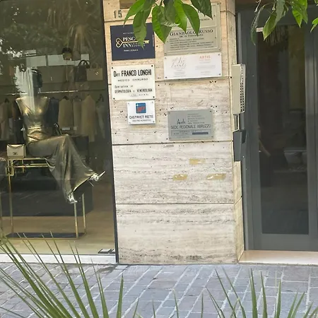 Luxury - Via Sulmona 17 Gæstehus