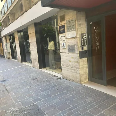 Luxury - Via Sulmona 17 4*