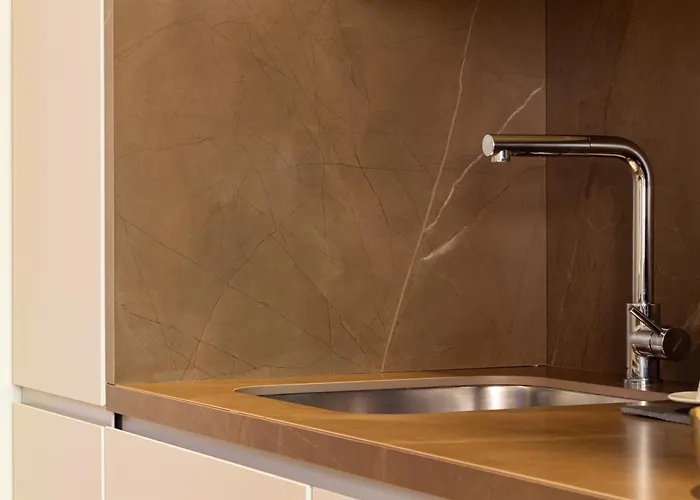 Luxury - Via Sulmona 17 Pensjonat 4*