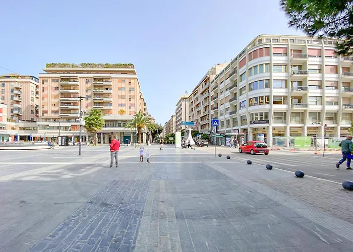 Pensjonat Luxury - Via Sulmona 17 Pescara