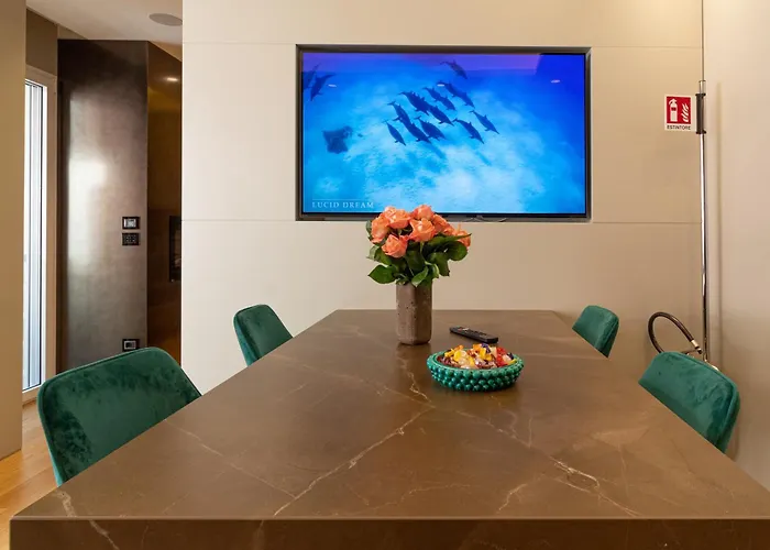 Pensjonat Luxury - Via Sulmona 17 4*