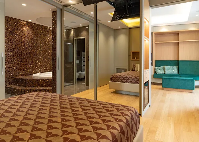 Luxury - Via Sulmona 17 4*